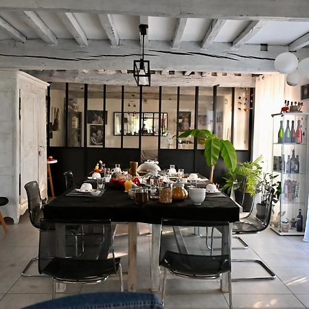 Les Nympheas 52 Bed & Breakfast Orges ภายนอก รูปภาพ