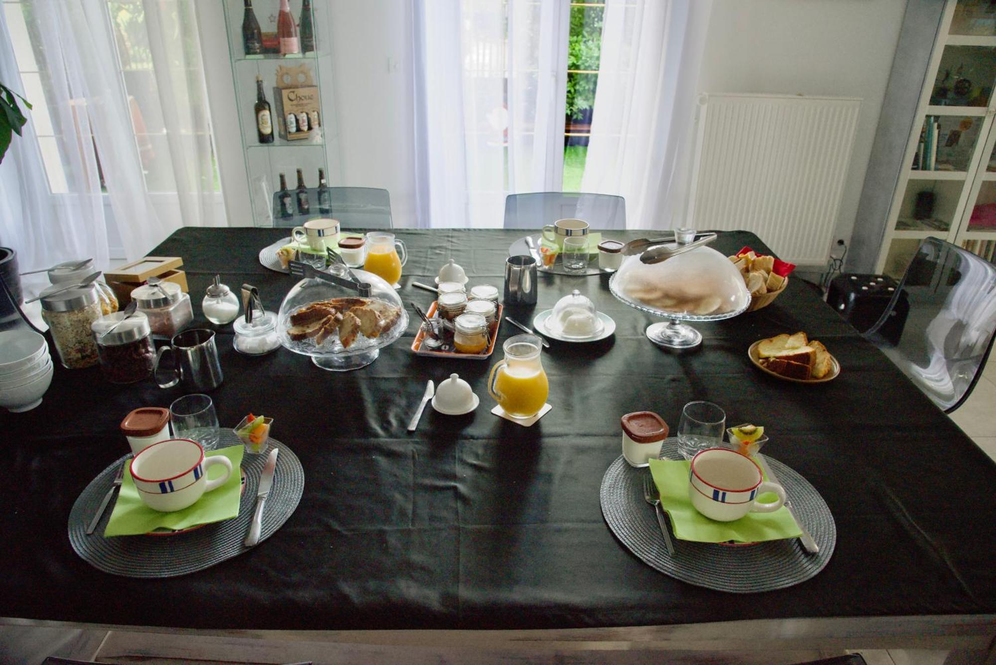 Les Nympheas 52 Bed & Breakfast Orges ภายนอก รูปภาพ